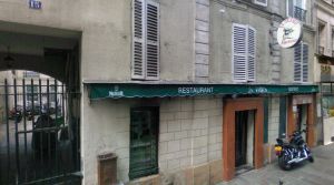 Exterior del restaurante Le felteu, en el barrio Le Marais, en París. Exterior del restaurante Le felteu, en el barrio Le Marais, en París.