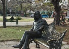John Lennon y sus gafas, en La Habana
