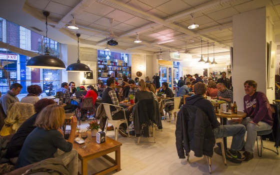 La tienda de cómics gijonesa que se convirtió en bar