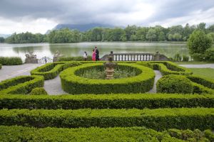 Jardines del palacio Leopoldskrom, donde se rodaron varias escenas del filme.