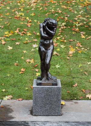 Eva tras la expulsión, de Rodin.