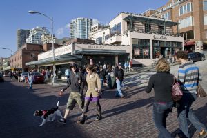 Exterior del mercado de Pike Place, en Seattle (Estados Unidos).