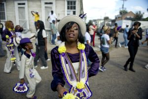 Un desfile 'Second line' en el barrio de Treme.