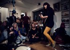 Show secreto na sala de casa