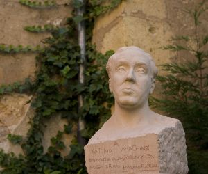 La casa-museo Antonio Machado acoge uno de los ciclos del Festival de Narradores Orales de Segovia. La casa-museo Antonio Machado acoge uno de los ciclos del Festival de Narradores Orales de Segovia.