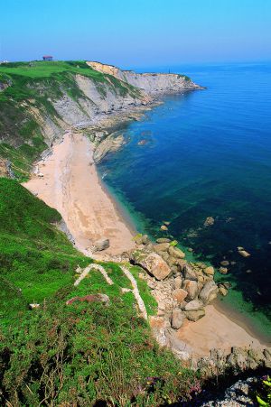 Playa de Serín, en Gijón. Playa de Serín, en Gijón.