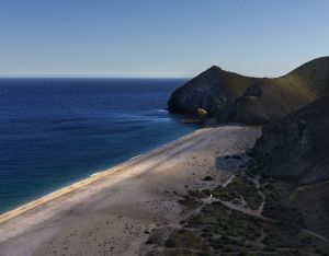 Los Muertos, la playa más salvaje de Carboneras. Los Muertos, la playa más salvaje de Carboneras.
