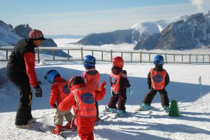Un jardín de nieve para los niños.