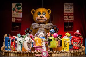 Arte e ingenio en el concurso de Murgas del Carnaval de Badajoz.