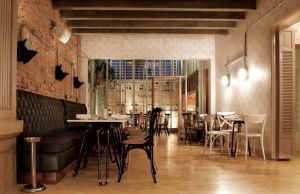 Comedor del restaurante Bruto, en Quinta Camacho (Bogotá).