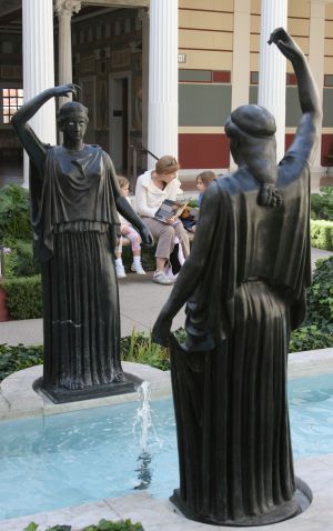 El jardín de la Getty Villa.