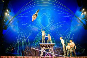 Amaluna, del Cirque du soleil, que se representa en Port Aventura.