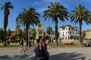 Mansiones modernistas en el paseo de Jaume I, en Salou.