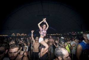 Asistentes al festival Dreambeach Villaricos, en Almería.