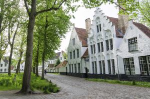Interior del beatario de Wijngaardstraat, en Brujas.