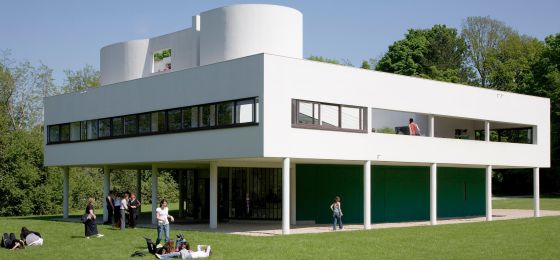 Exterior de la Villa Saboya, de Le Corbusier, en Poissy (Francia).
