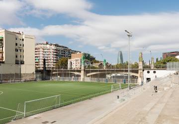 El campo de fútbol del barrio de Fort Pienc, en Barcelona.