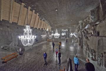 Una de las salas de las minas de sal de Wieliczka, cerca de Cracovia.