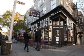 Exterior de la White Horse Tavern, en el Greenwich Village de Manhattan (Nueva Yok).