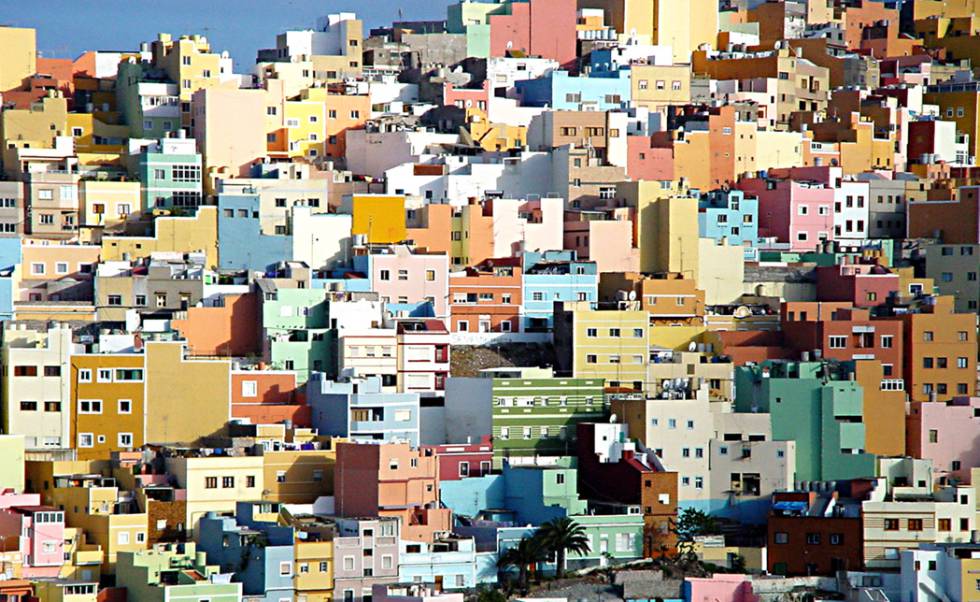 Las casas de colores del risco de San Juan, desde el barrio de San Nicolás.