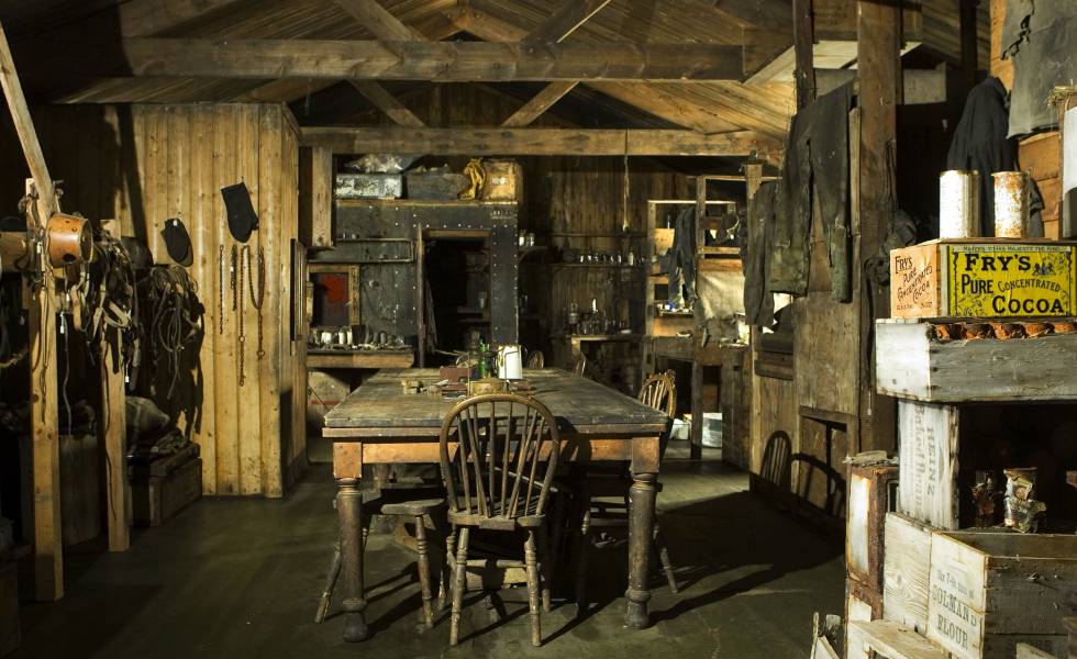 Interior del refugio de la expedición del 'Terra Nova', que lideró Robert Scott en 1911.
