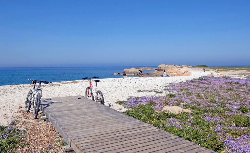 La playa de Aruttas, en Cerdeña.
