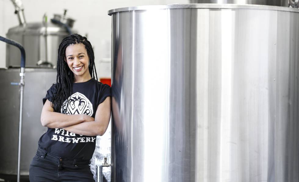 Jaega Wise, maestra cervecera de Wild Card Brewery.