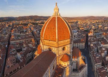 La cúpula de Santa Maria dei Fiore, el Duomo de Florencia (Italia).