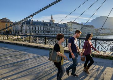 Grenoble, una puerta a los Alpes franceses Grenoble, una puerta a los Alpes franceses