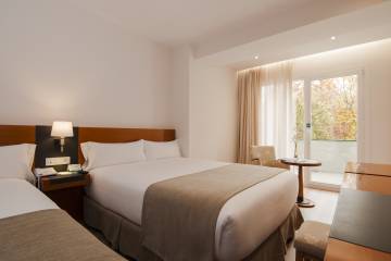Habitación del hotel Senator Barajas, en Madrid.