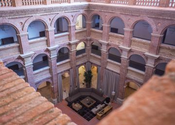 Parador de Lleida, la serenidad que envuelve el claustro Parador de Lleida, la serenidad que envuelve el claustro