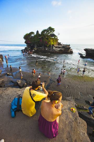 El templo de Pura Tanah Lot, en la costa suroeste de Bali.