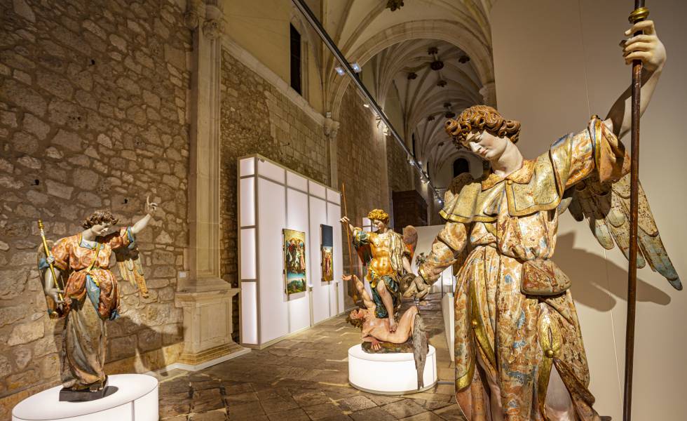 Exposición 'Angeli', en la iglesia de San Pedro de Lerma.