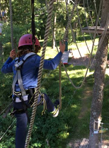 Circuito de aventura para niños en Feldberg, en el parque natural de la Selva Negra del sur (Alemania).