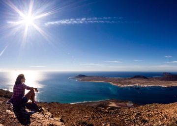 Excursión de mar y roca volcánica en Lanzarote y La Graciosa Excursión de mar y roca volcánica en Lanzarote y La Graciosa