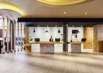Un hotel funcional para viajeros fugaces Un hotel funcional para viajeros fugaces