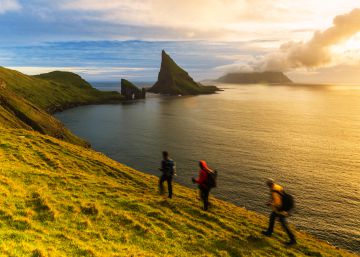 Islas Feroe, la tierra del ‘hugni’ y 80.000 ovejas Islas Feroe, la tierra del ‘hugni’ y 80.000 ovejas