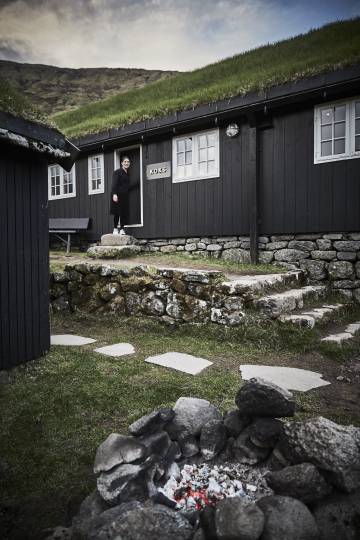 El restaurante Koks, situado en una antigua cabaña junto al lago Leynar de las islas Feroe, tiene dos estrellas Michelin.