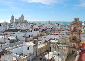 Donde Cádiz vuela sobre el mar Donde Cádiz vuela sobre el mar
