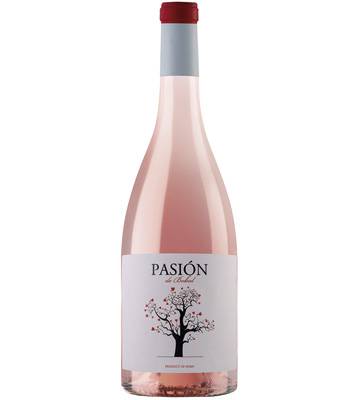 Un brindis fresco y de color rosa