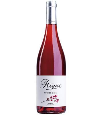 Un brindis fresco y de color rosa
