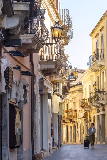 Una calle de Taormina.