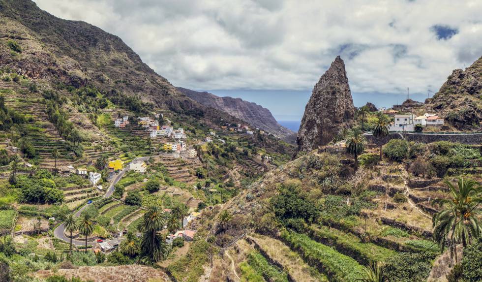 Roques de San Pedro, en el valle de Hermigua