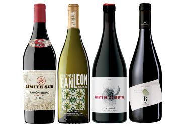 Cuatro buenas copas de vino Cuatro buenas copas de vino