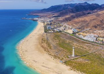 Canarias, de faro en faro Canarias, de faro en faro