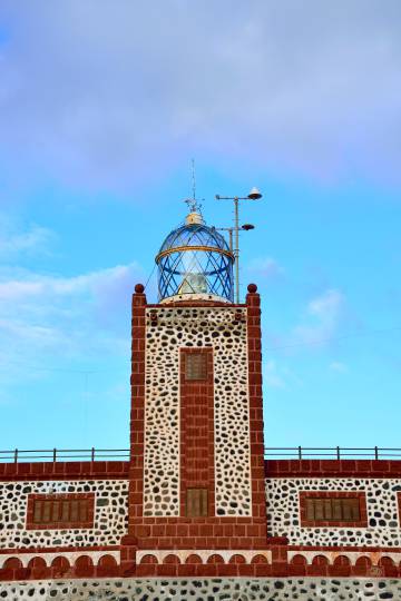 La cúpula diáfana del faro de La Entallada, en Fuerteventura.