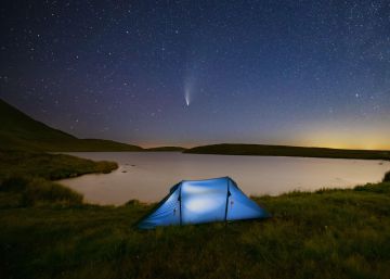 Un viaje por los cielos nocturnos Un viaje por los cielos nocturnos