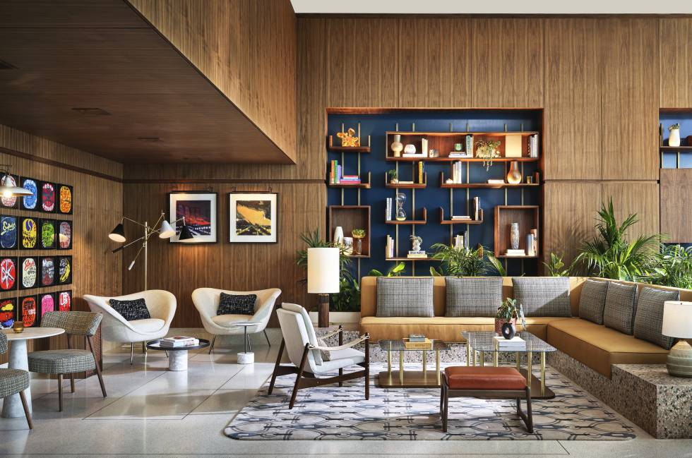 Vestíbulo del hotel Thompson Hollywood, inaugurado en 2021 en Los Ángeles.