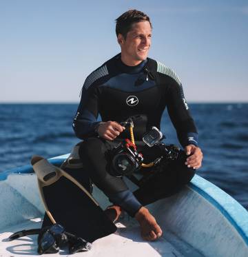 Gotzon Mantuliz en el mar de Cortés.