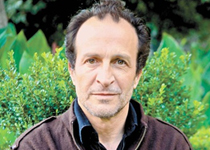 Daniel Gim�nez Cacho